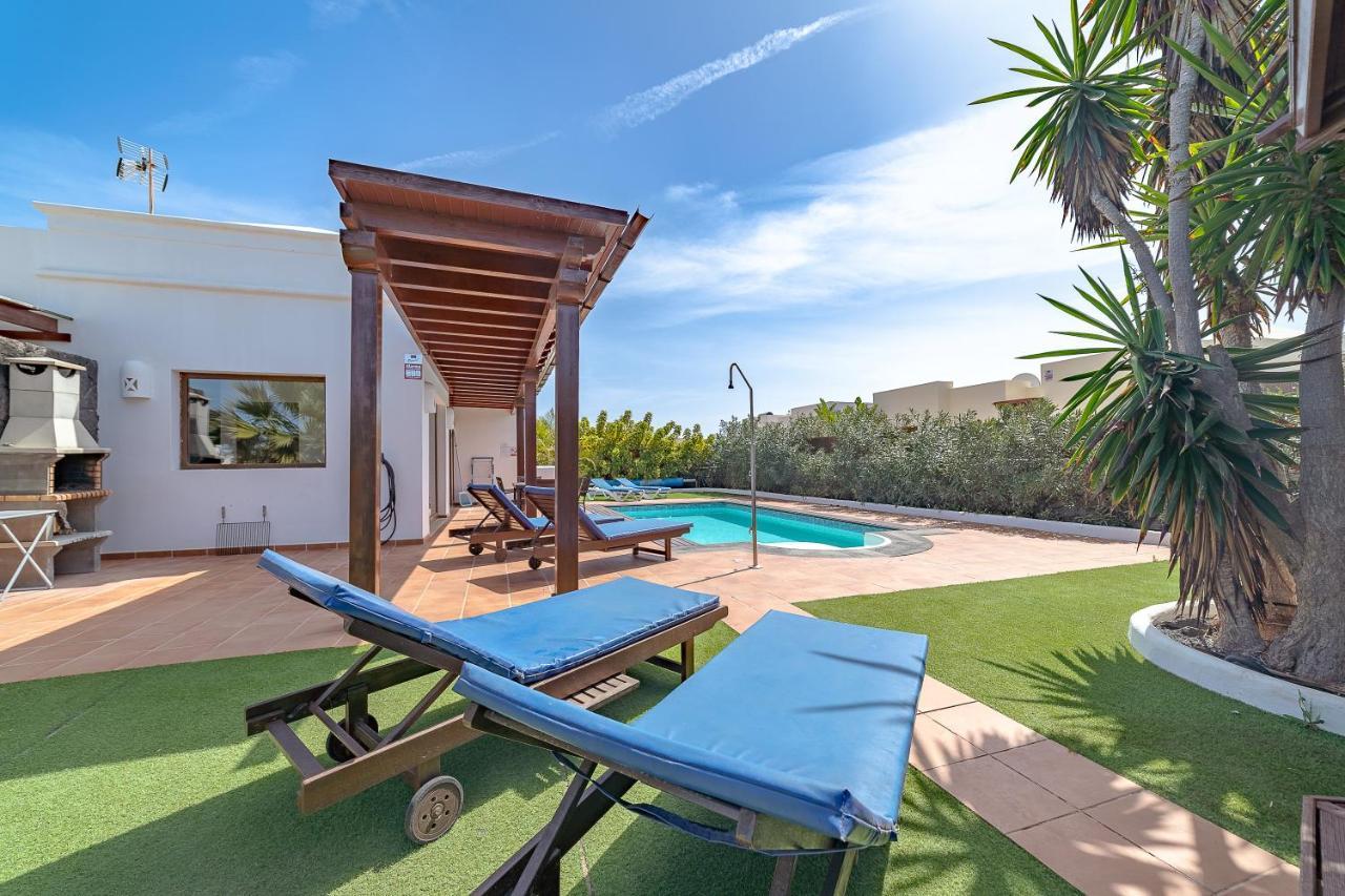 Villa Alegria Playa Blanca  Esterno foto